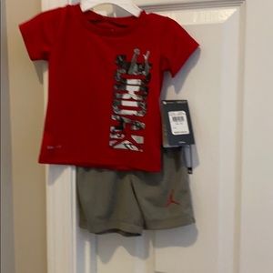 Jordan infant boy short set